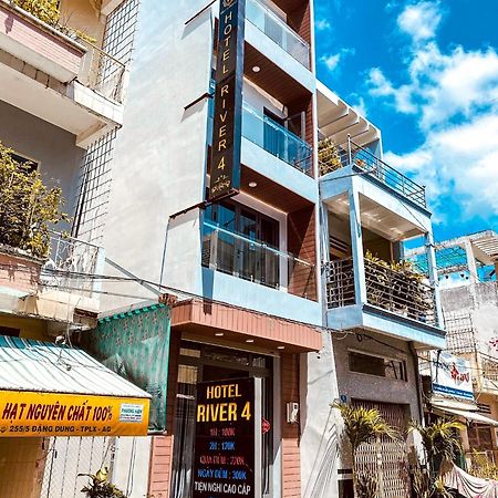 River Hotel 4 ลองซเวียน ภายนอก รูปภาพ